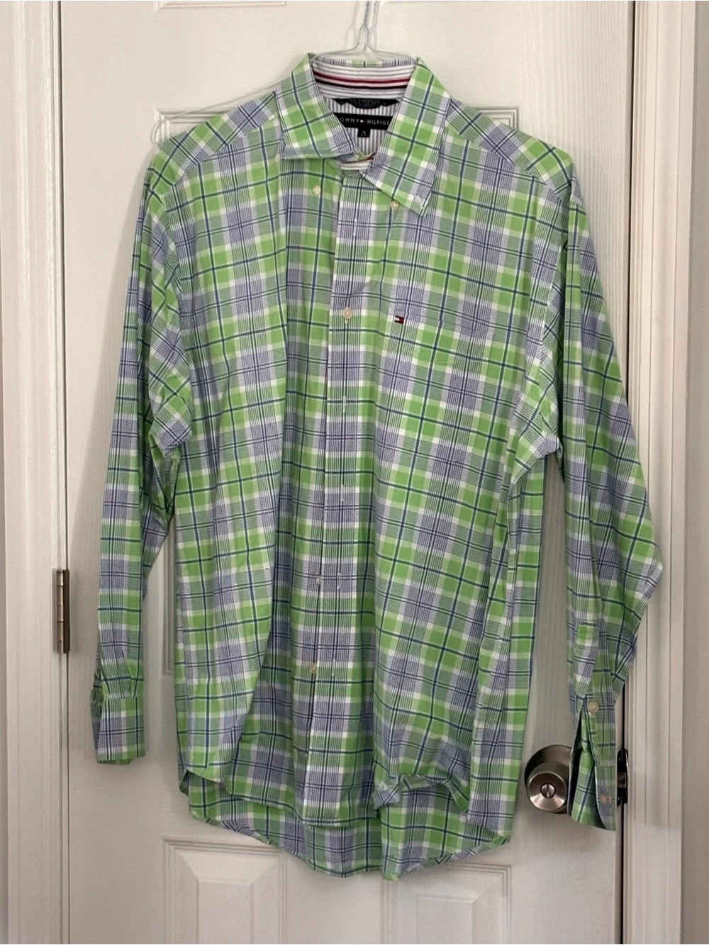 Tommy Hilfiger Light Green & Blue Plaid Button-Down Shirt - Picture 2 of 8